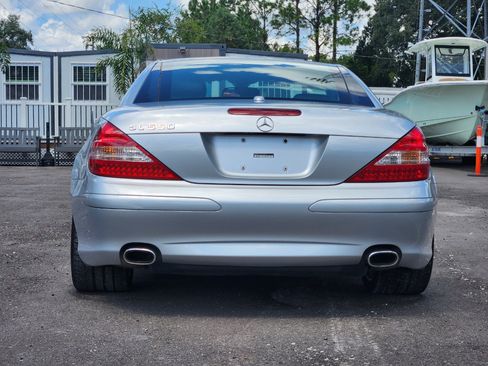Used 2007 Mercedes-Benz SL 550 w/ Premium Pkg I image 11