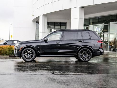 New 2026 BMW X7 xDrive40i w/ Executive Package image 2