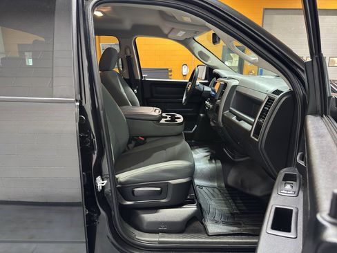 Used 2018 RAM 1500 Express image 15