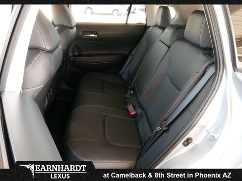 Used 2024 Toyota Corolla Cross XLE w/ Convenience Package FWD image 20