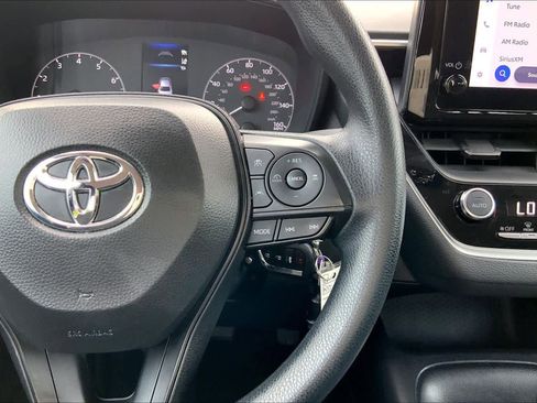 Used 2024 Toyota Corolla LE FWD image 24
