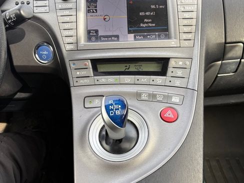 Used 2014 Toyota Prius Four w/ Solar Roof Package image 15