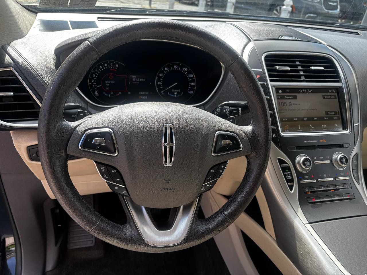 Used 2018 Lincoln MKX Premiere AWD/4WD image 12