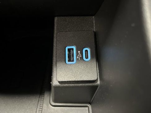 Used 2022 Ford Edge SEL w/ Convenience Package image 24