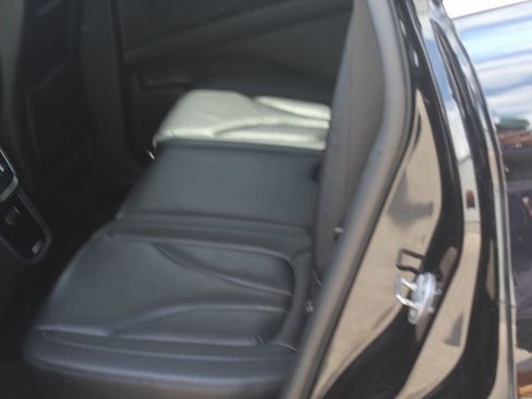 Used 2023 Lincoln Nautilus Reserve AWD/4WD image 22