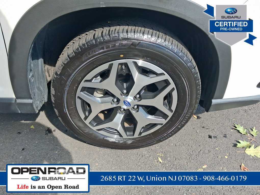Certified 2023 Subaru Forester Premium AWD/4WD image 13