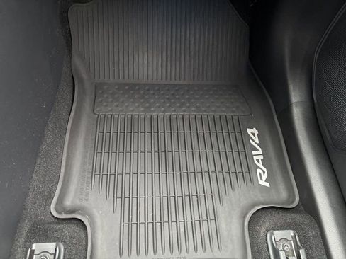 Used 2021 Toyota RAV4 XSE image 30