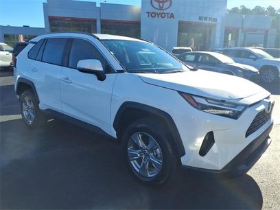 New 2025 Toyota RAV4 XLE