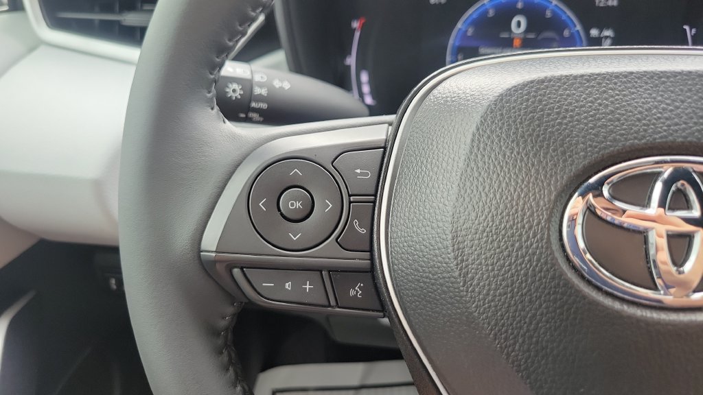 Used 2025 Toyota Corolla FX w/ Convenience Package FWD image 20