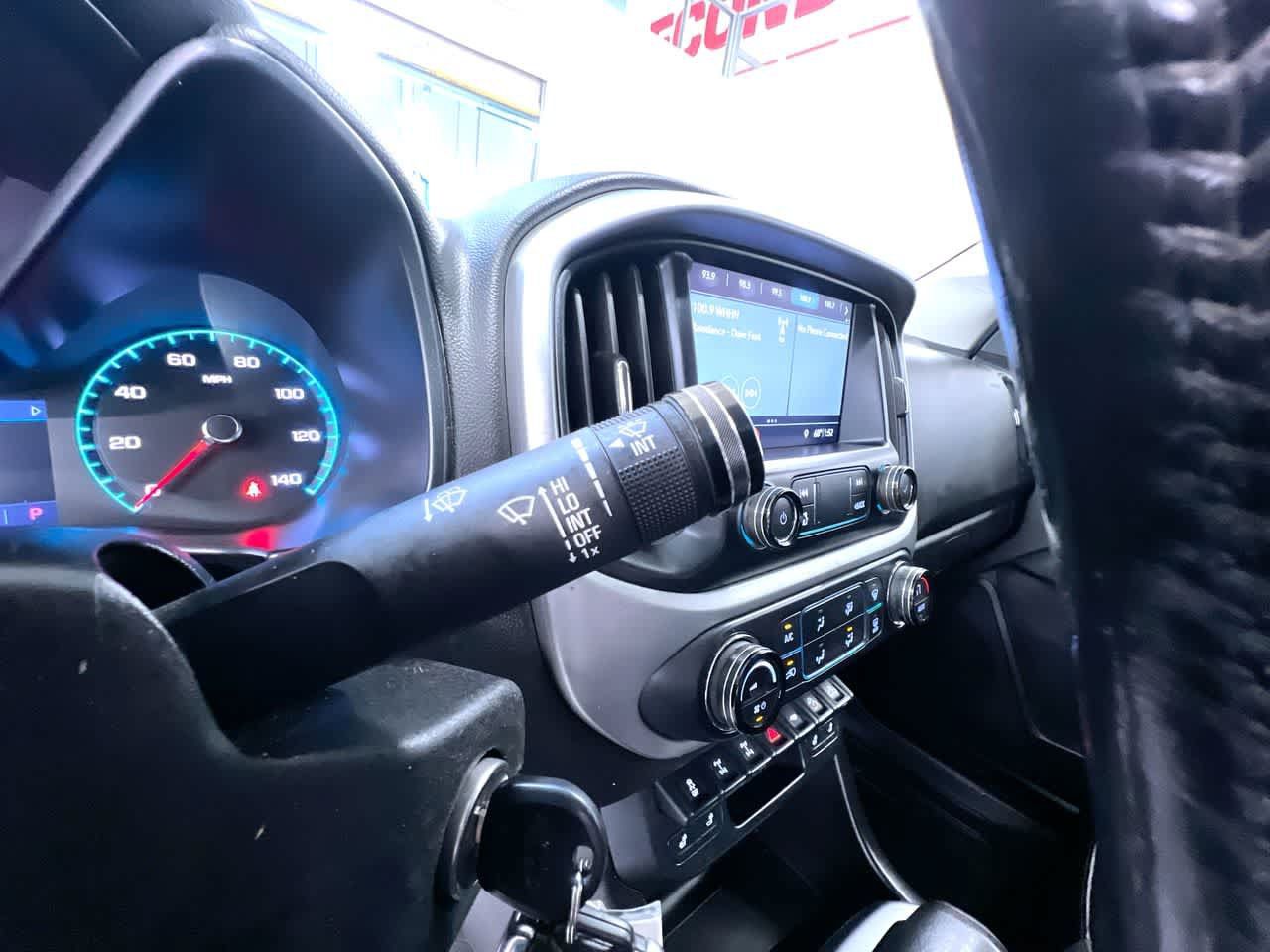 Used 2019 Chevrolet Colorado ZR2 w/ ZR2 Midnight Special Edition AWD/4WD image 19