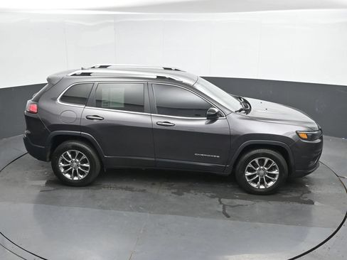 Used 2021 Jeep Cherokee Latitude Plus AWD/4WD image 31