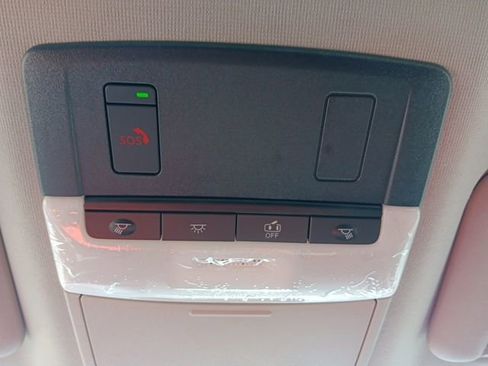 New 2025 Nissan Sentra SV image 19