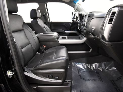 Used 2019 Chevrolet Silverado 2500 LTZ w/ Duramax Plus Package AWD/4WD image 17