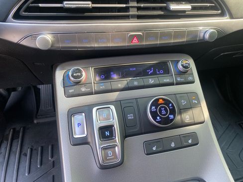 Used 2022 Hyundai Palisade SEL w/ Premium Package AWD/4WD image 19