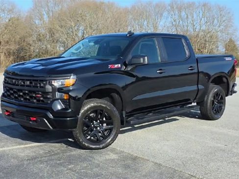 Certified 2025 Chevrolet Silverado 1500 Custom Trail Boss image 8