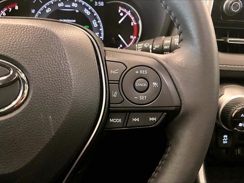 Used 2025 Toyota RAV4 XLE Premium FWD image 23