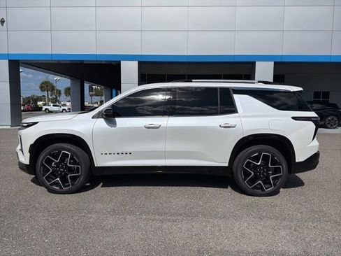 Used 2025 Chevrolet Traverse High Country w/ LPO, Floor Liner Package FWD image 3