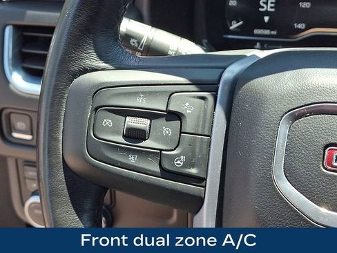 Used 2022 GMC Yukon SLT w/ SLT Premium Package AWD/4WD image 7