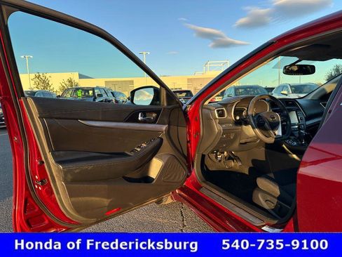 Used 2017 Nissan Maxima 3.5 S image 28
