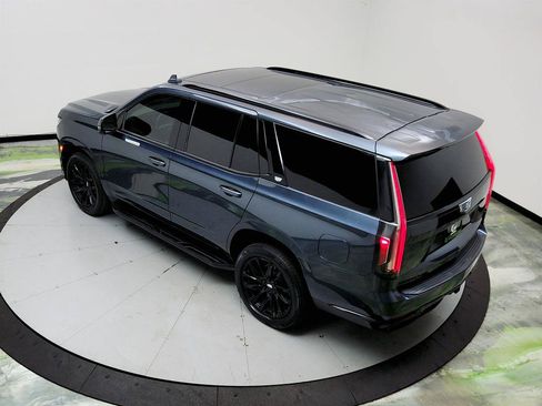Used 2021 Cadillac Escalade Sport w/ LPO, ONYX Package AWD/4WD image 35