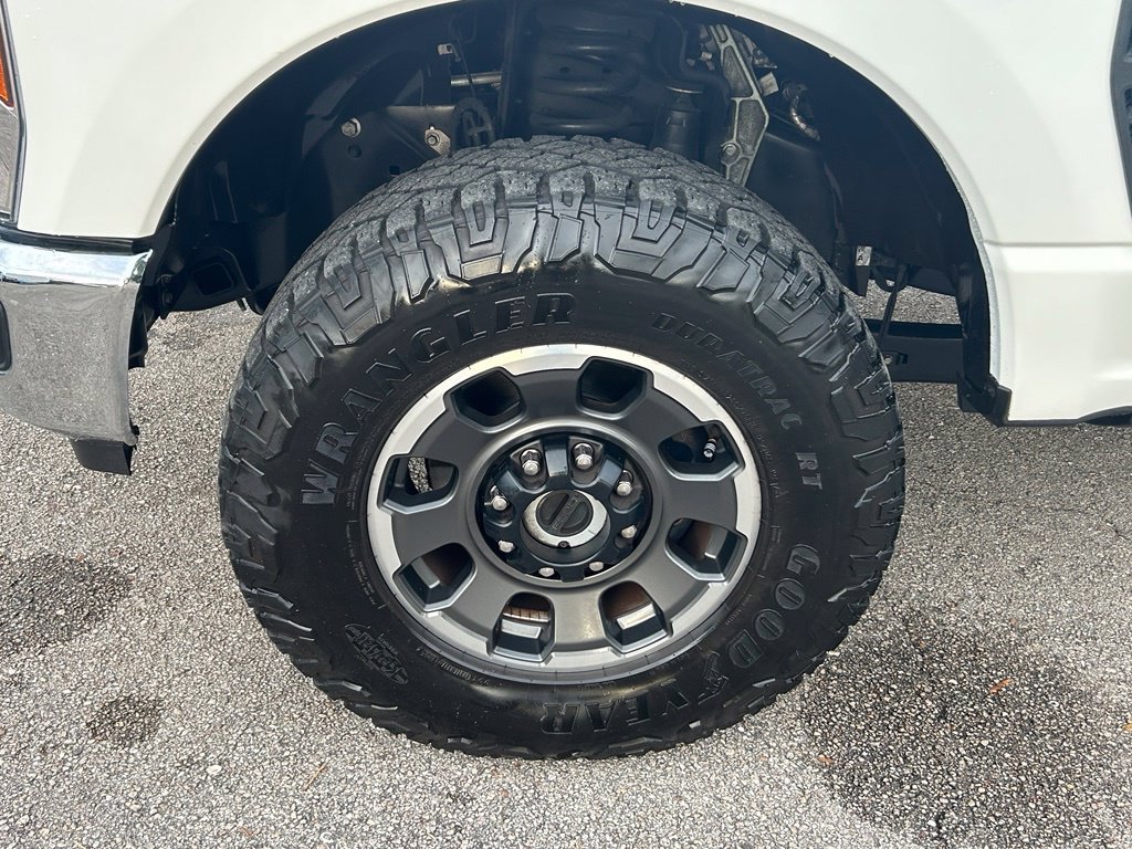Certified 2024 Ford F250 King Ranch w/ Tremor Off-Road Package AWD/4WD image 22