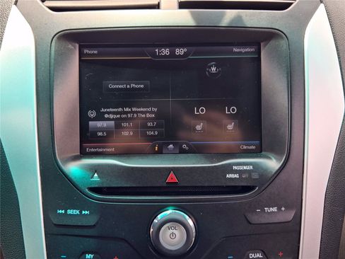 Used 2013 Ford Explorer XLT FWD image 15