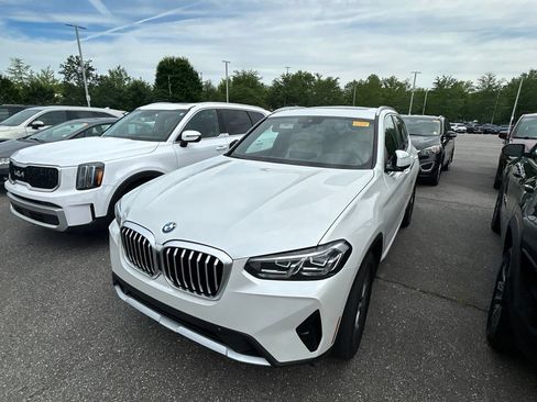 Used 2023 BMW X3 xDrive30i w/ Premium Package AWD/4WD image 10