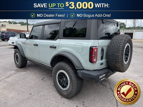 Used 2023 Ford Bronco Badlands w/ Sasquatch Package AWD/4WD image 9