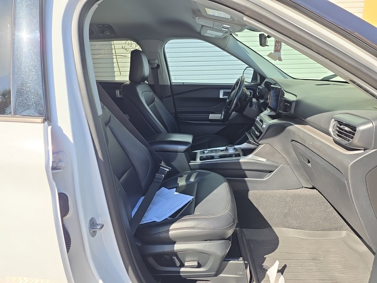 Used 2020 Ford Explorer XLT w/ Equipment Group 202A AWD/4WD image 6