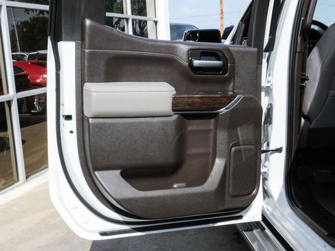 Used 2021 GMC Sierra 1500 SLE RWD image 39