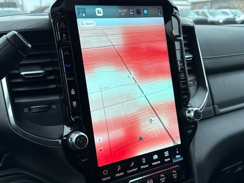 New 2026 RAM 2500 Laramie AWD/4WD image 20