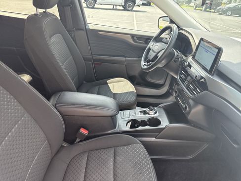 Used 2023 Ford Escape Active image 33