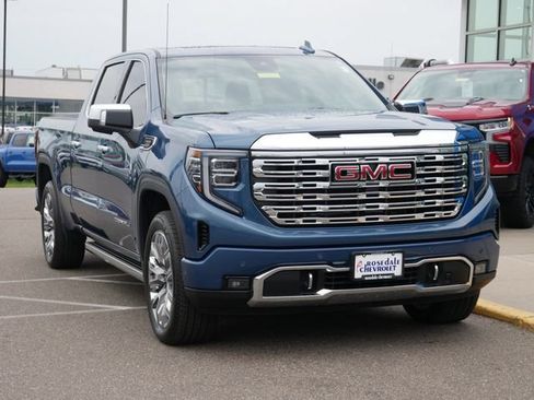 Used 2025 GMC Sierra 1500 Denali w/ Denali Reserve Package AWD/4WD image 24