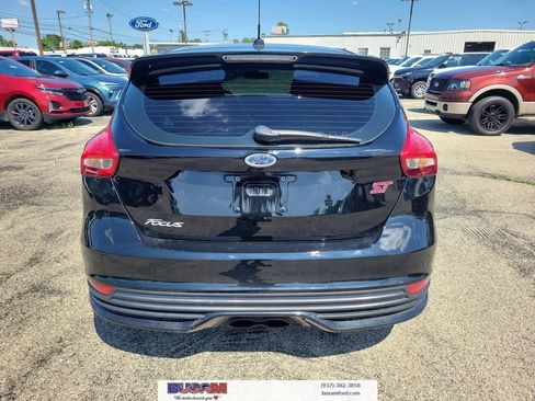 Used 2018 Ford Focus ST FWD image 27