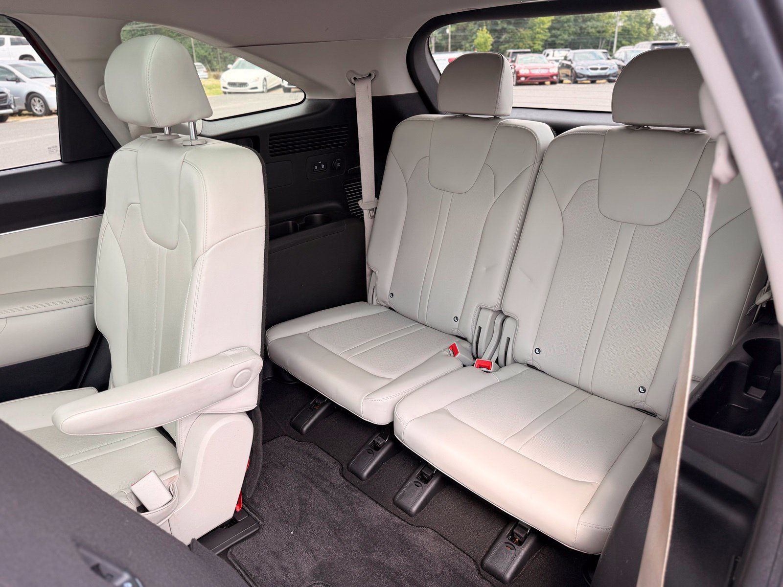 Used 2021 Kia Sorento EX FWD image 23