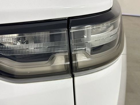 Used 2020 Chevrolet Traverse Premier w/ Redline Edition FWD image 35