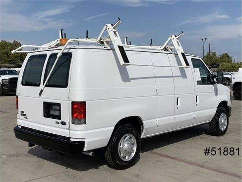 Used 2014 Ford E-150 and Econoline 150 image 8