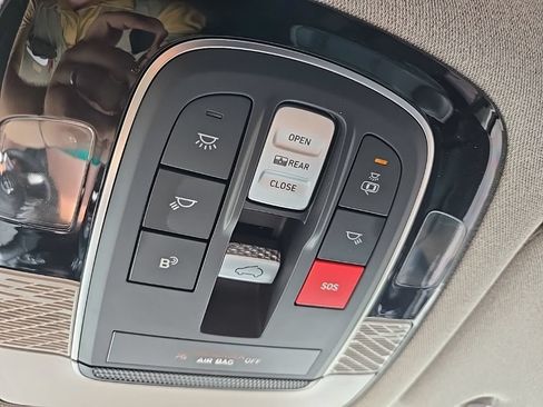 Certified 2023 Hyundai Palisade Limited AWD/4WD image 56