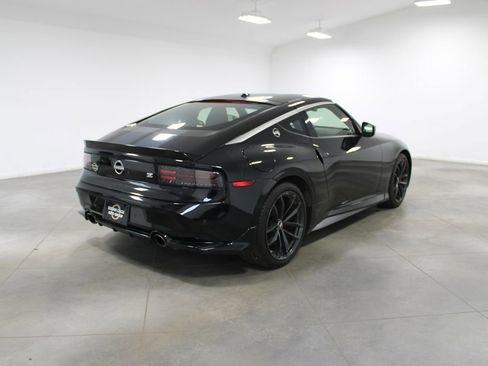 Used 2024 Nissan Z Performance w/ Floor Mat Package image 9