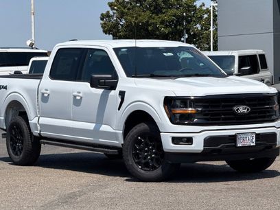 New 2026 Ford F150 XLT w/ XLT Black Appearance Package