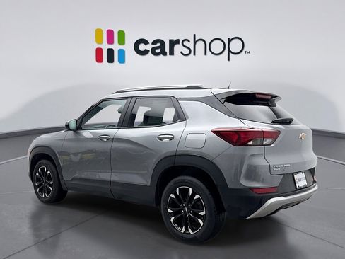 Used 2023 Chevrolet TrailBlazer LT w/ Convenience Package image 3