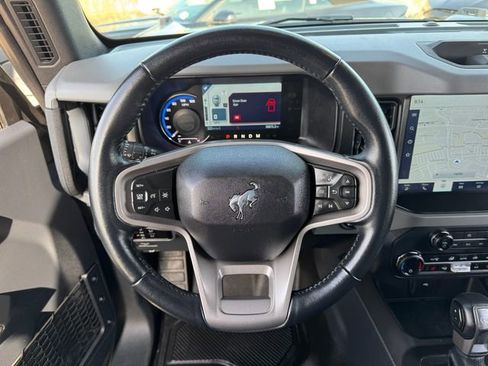Used 2023 Ford Bronco Everglades image 21