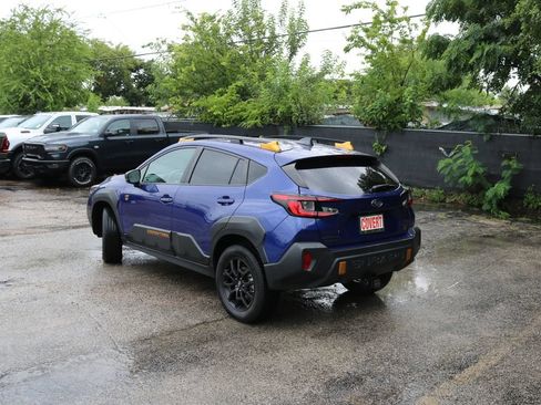 Used 2024 Subaru Crosstrek 2.5i Wilderness w/ Crosstrek Mirror Package AWD/4WD image 3