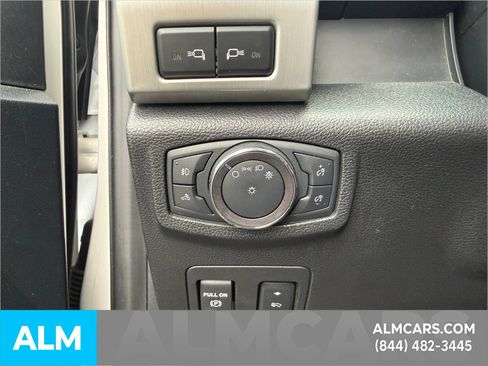 Used 2019 Ford F150 Platinum w/ Equipment Group 701A Luxury AWD/4WD image 30