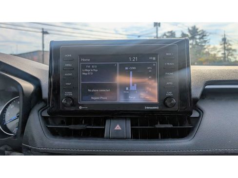 Used 2020 Toyota RAV4 XLE w/ Convenience Package image 22