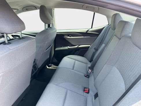 Used 2025 Toyota Camry LE FWD image 13