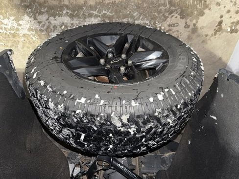 Used 2021 Chevrolet Silverado 1500 LT Trail Boss w/ Bed Protection Package image 16