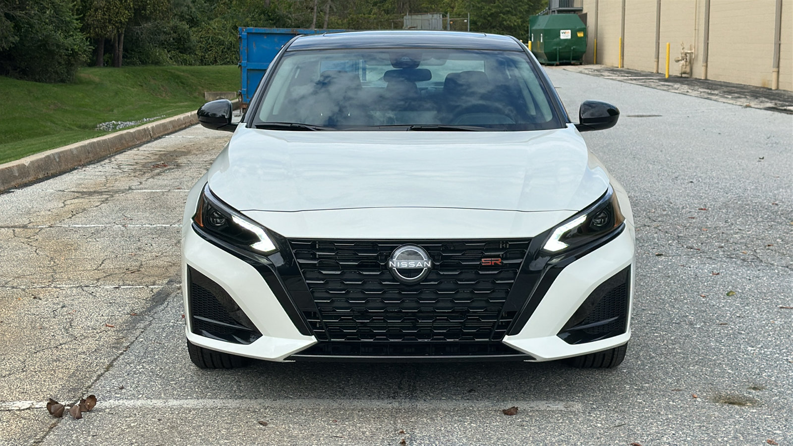 New 2026 Nissan Altima 2.5 SR AWD/4WD image 3