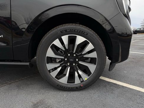 New 2026 Ford Expedition Max Platinum w/ Driver's Package image 35