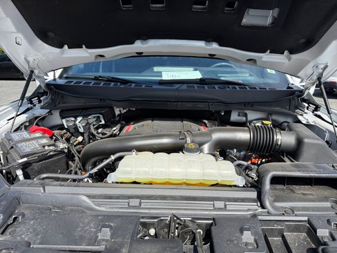 Used 2025 Ford F150 Raptor AWD/4WD image 20